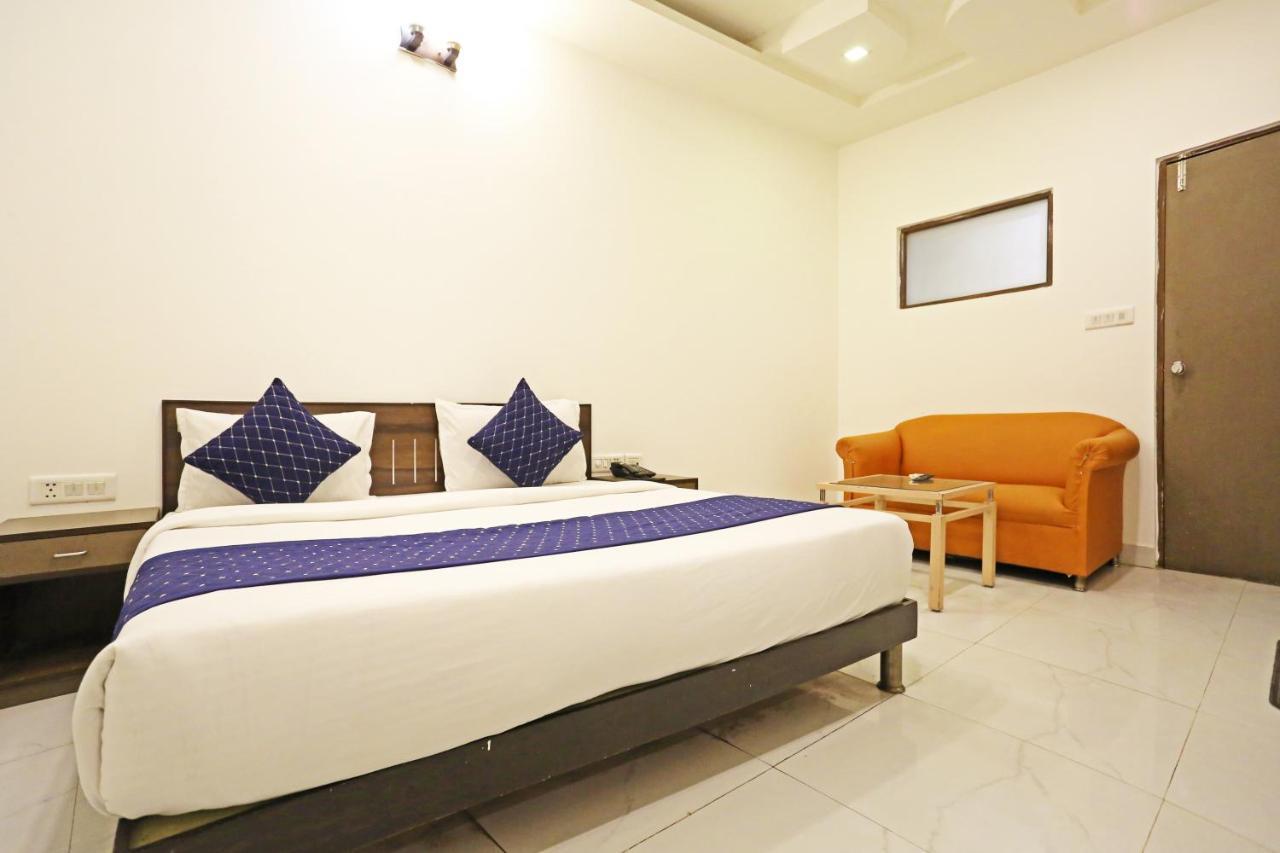 Hotel Ambrosia - A Boutique Hotel Neu-Delhi Exterior foto