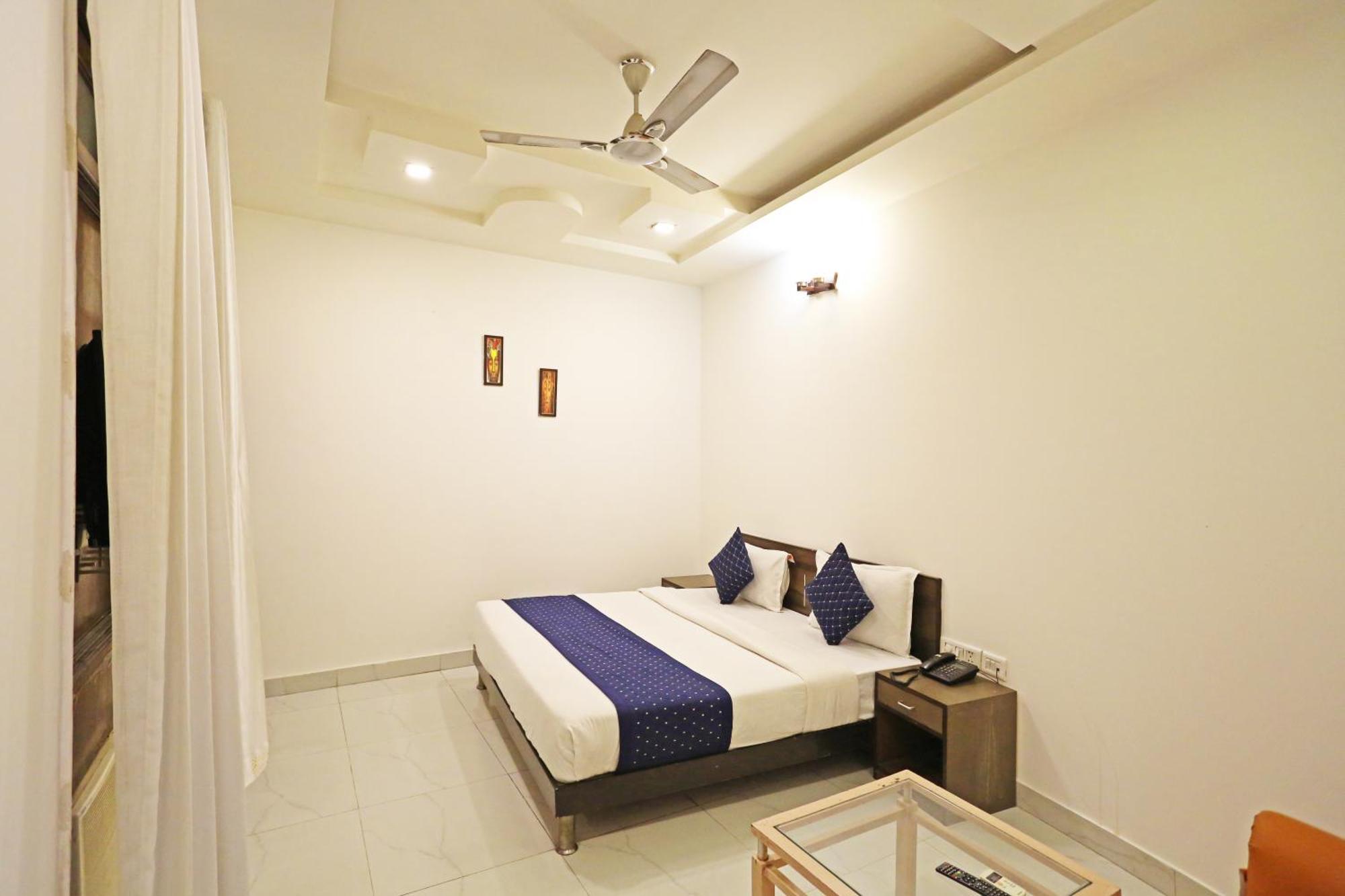 Hotel Ambrosia - A Boutique Hotel Neu-Delhi Exterior foto