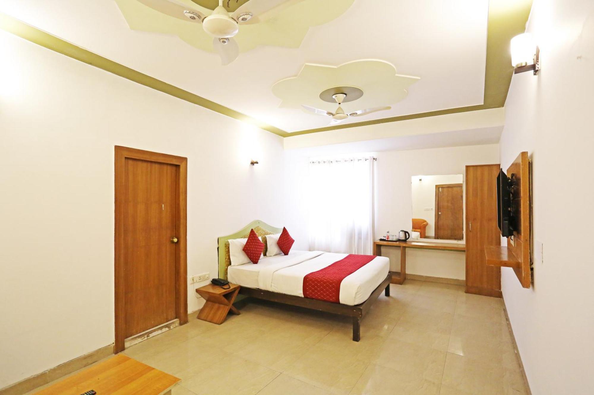 Hotel Ambrosia - A Boutique Hotel Neu-Delhi Exterior foto